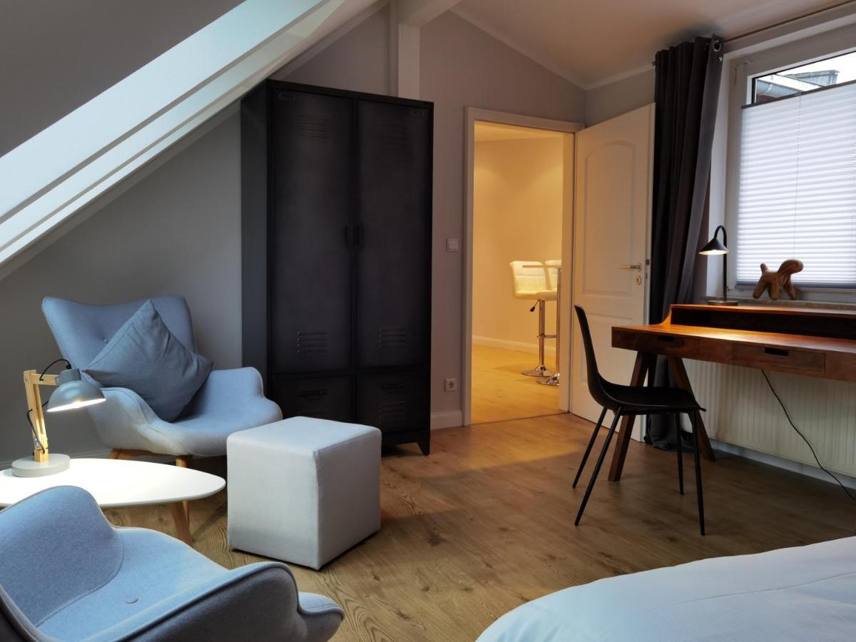 Kostbar Apartments Zum Niederntor Springe Exteriör bild